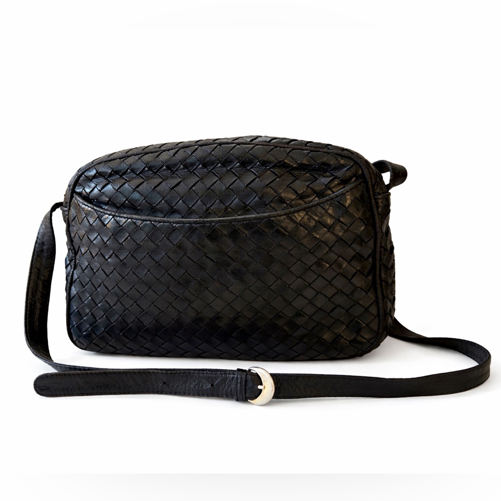 Vintage Bottega Veneta Intrecciato Woven Leather Crossbody Black
